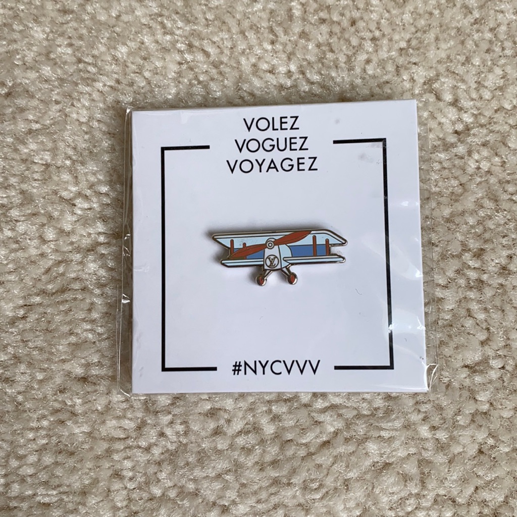 Authentic & New Lv Pin